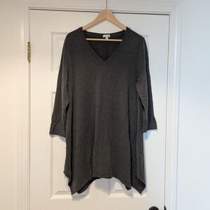 Garnet Hill Charcoal V-Neck Women's Tunic